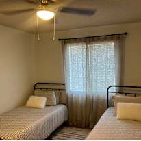 Dee's room