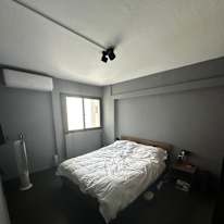 joven's room