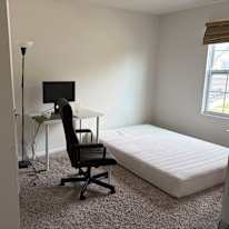 Jianing's room
