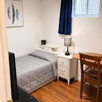 Jair's room