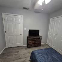 Carolina's room