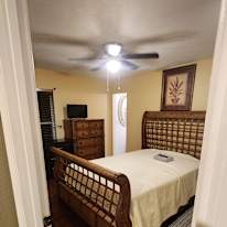 jacques's room