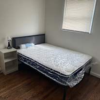 charles's room
