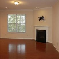 Alcove Rooms's room