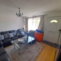 zaid khan's room
