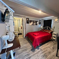 Anita's room