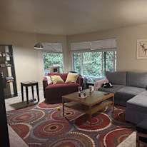 Stephanie E Sellnau's room