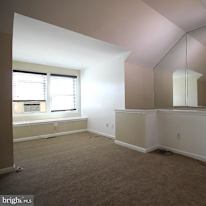 Darius's room