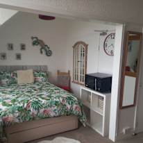Sabrecore Holdings Ltd's room