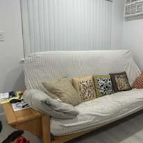 Raul's room