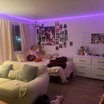 mia's room