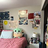 Joselyne A.'s room