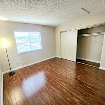Aron's room