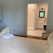 Avenue's room