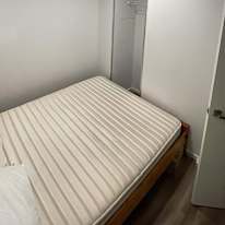 El's room