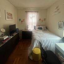Bee's room