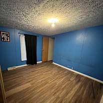 Andres's room