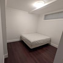 Aeron's room