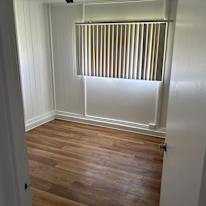 robert desrochers's room