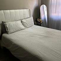 Tshidi's room