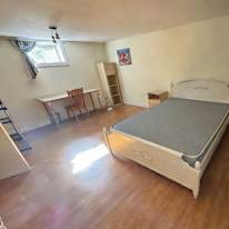 ishouse's room