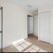 Hsu Latt's room