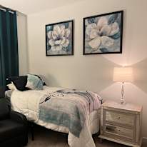 Suzanne's room