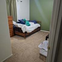JBrax's room