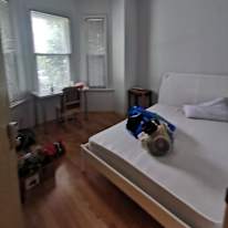 Lolo's room