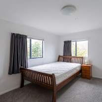 Kang's room