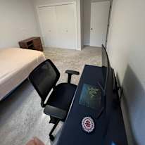 KENNETH DOUGLAS MCPEAK's room