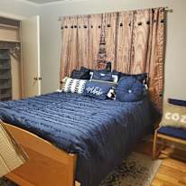 Zee's room