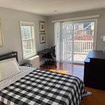 This cozy Washington home is waiting for you's room