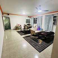 Shidah's room