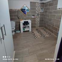 Dee's room