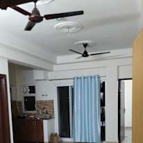 Srinivasan's room