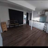Ben Yue's room