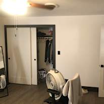 ray's room
