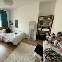 Olivia's room