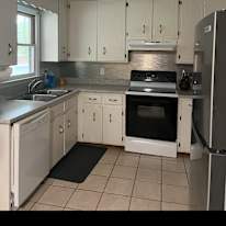 Athens room for rent's room