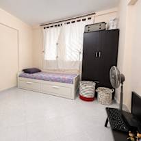 Elaine Ong's room