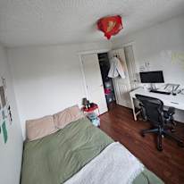 Aude's room