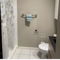 MARLENE DE MELT's room