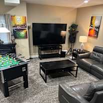 terry jones's room