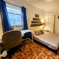 Laure's room