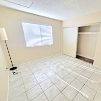 Aron's room
