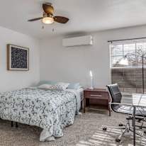 Magali A.'s room