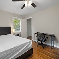 Ron's room