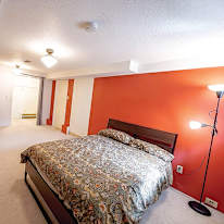 Hamid Reza's room