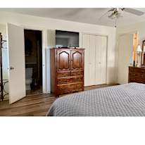 Melanie Dame's room